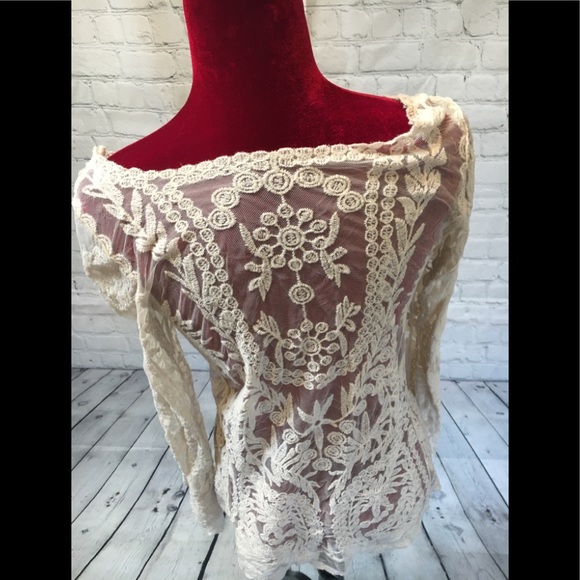 Sheer and crochet lace boho blouse - medium - Picture 3 of 3